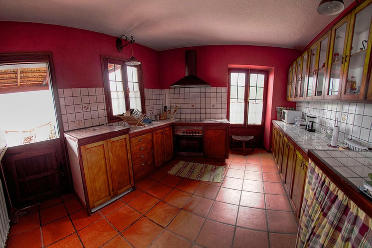 Geranios Rojos Guest House Las Rosas  Exterior photo